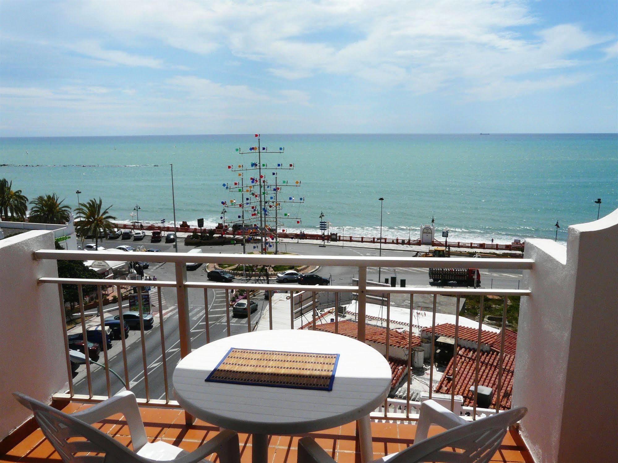 Sunny * Benalmadena